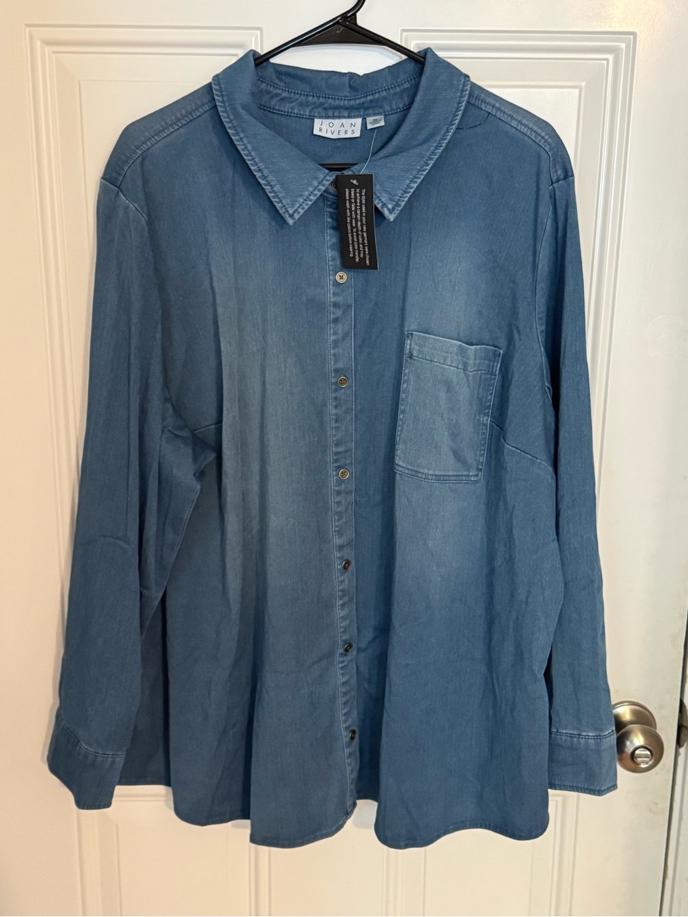 NWT Joan Rivers LS Button Up Denim Shirt Women's 3XL Blue Country Concert